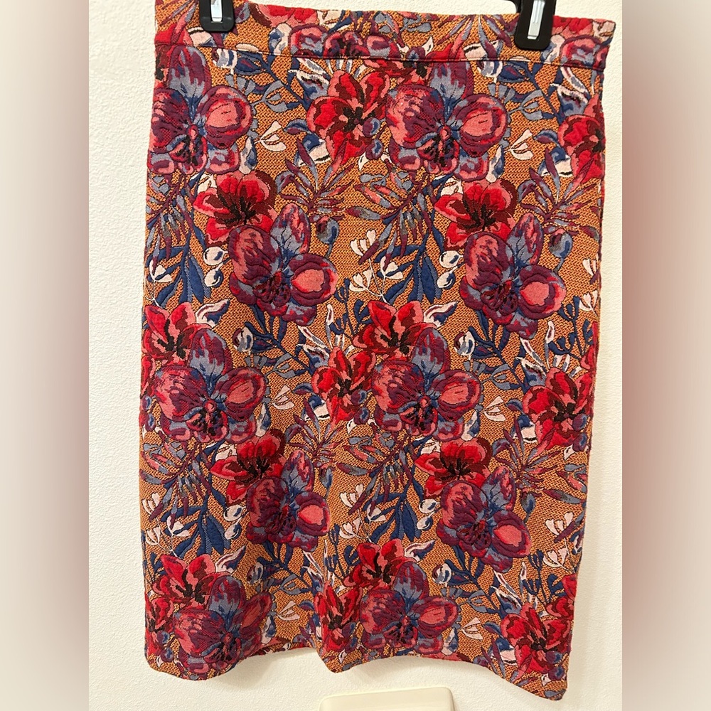 ANTHROPOLOGIE MAEVE Gorgeous Floral Pencil Skirt Size Medium